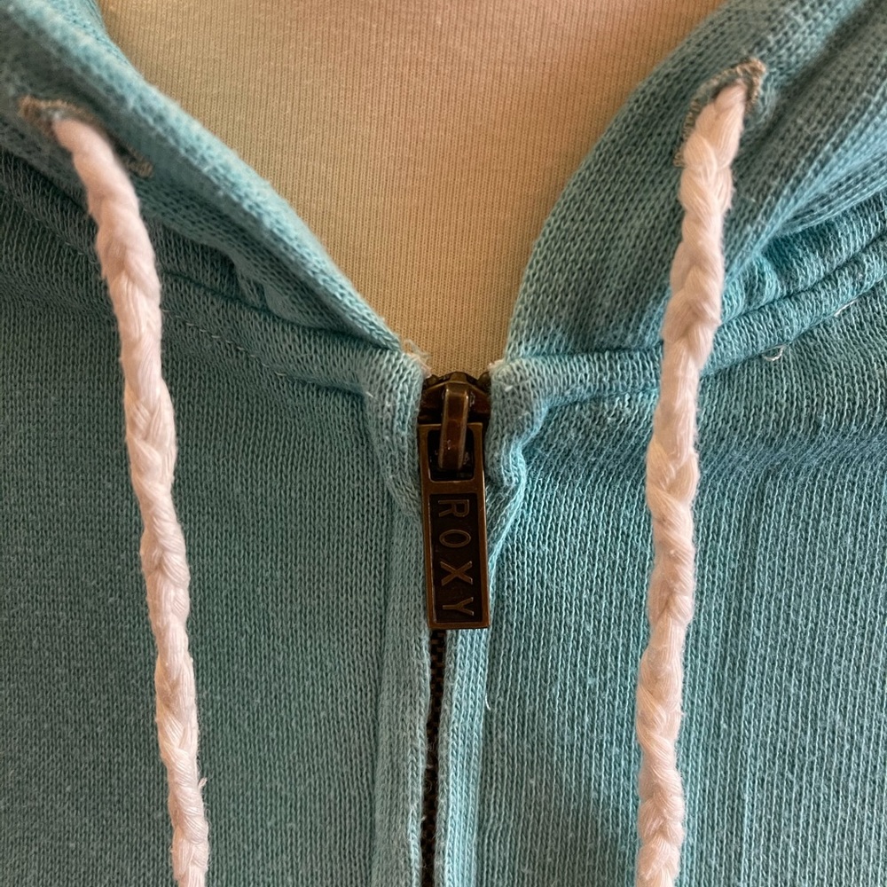Roxy hooded zip up sweater - Picture 2 of 6